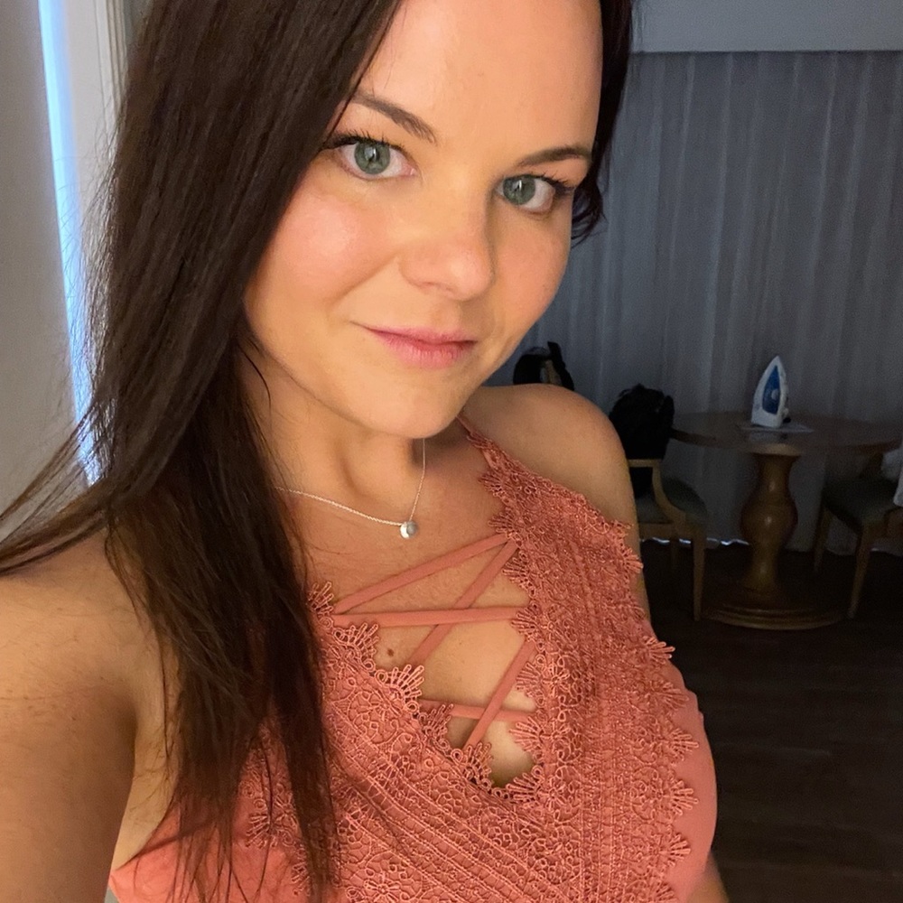 Meet your Posher, Shelli